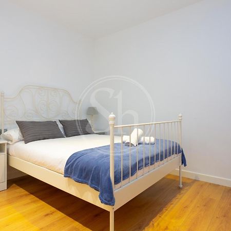 Bonito Apartamento Cerca De La Sagrada Familia Barcelona Eksteriør billede